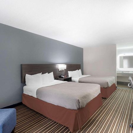 Downtown Inn & Studio Suites Мемфис Экстерьер фото