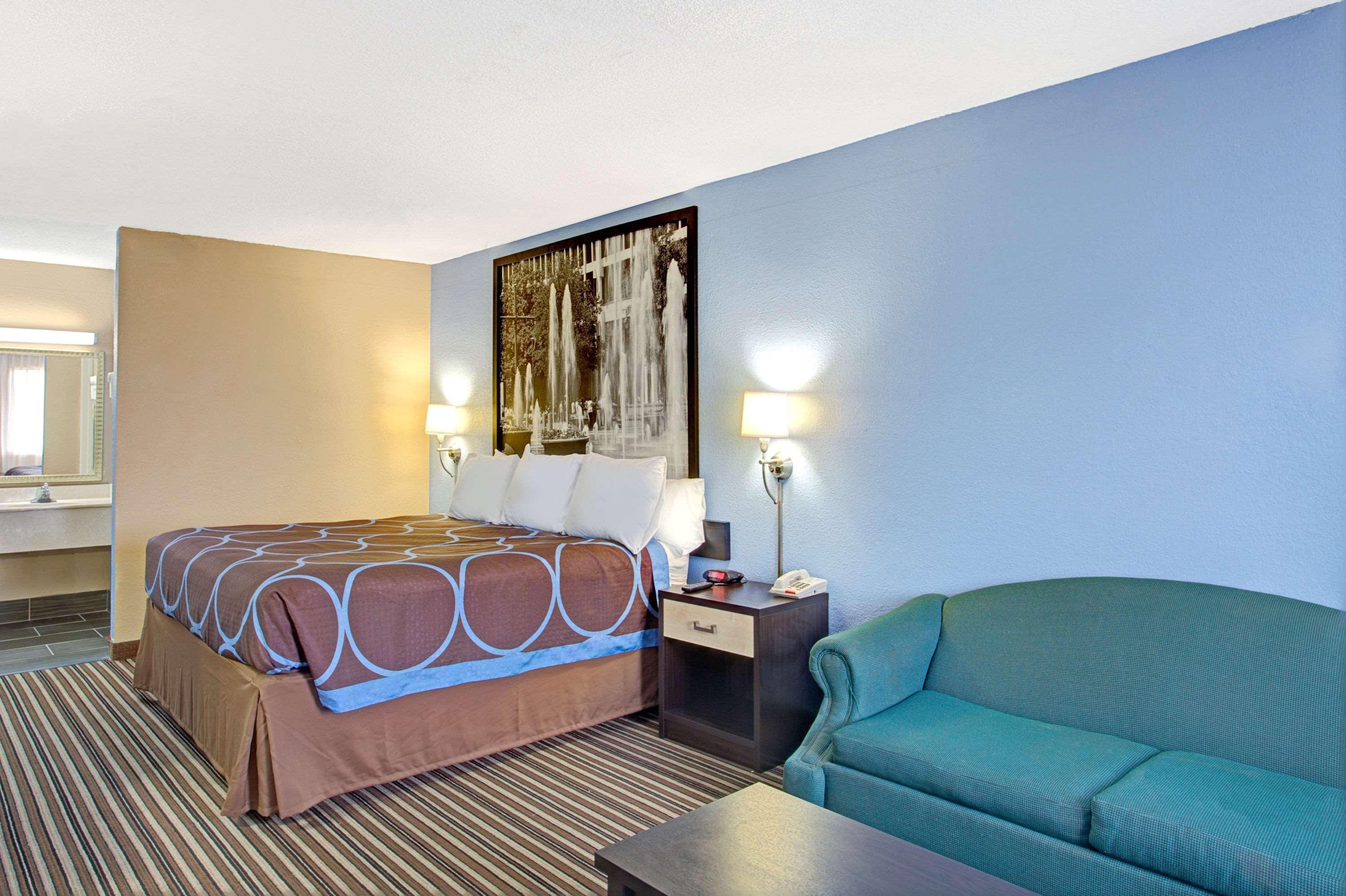 Downtown Inn & Studio Suites Мемфис Экстерьер фото