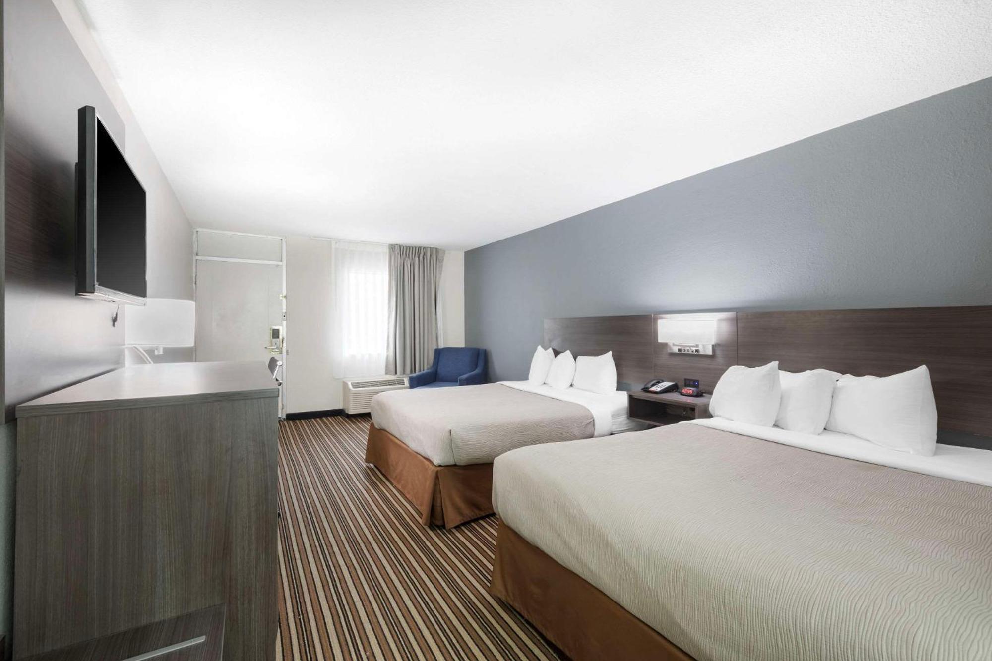 Downtown Inn & Studio Suites Мемфис Экстерьер фото